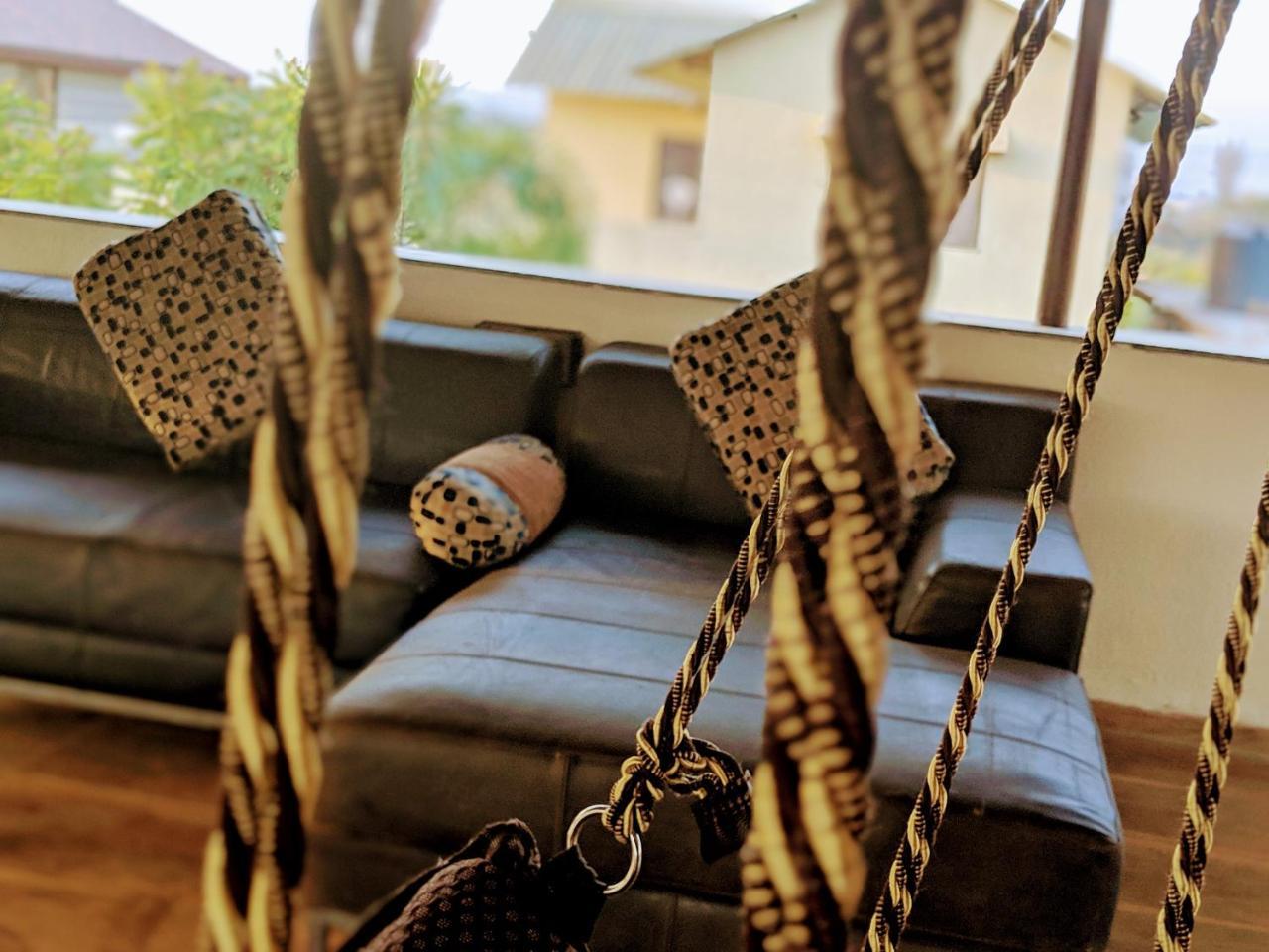 Ivy Orchids - Villa Lonavala